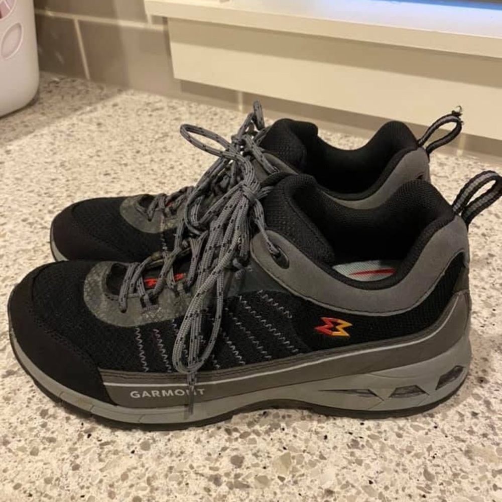 Garmot shoes